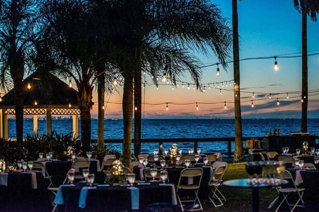 Sea Breeze, Studio 510, Beach Steps Away!+Pool+Wifi Ruskin Exteriör bild